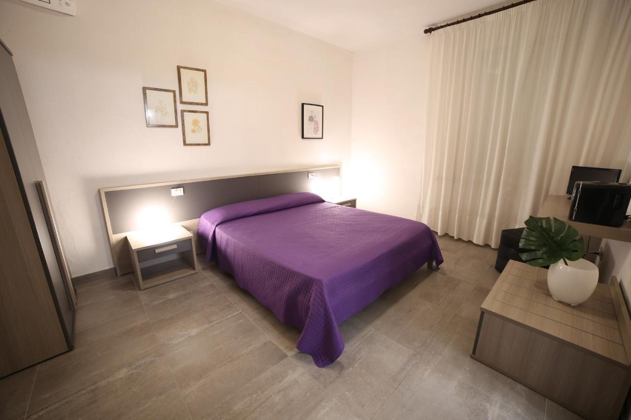 Albergo Ristorante Locanda Roma Donoratico Esterno foto