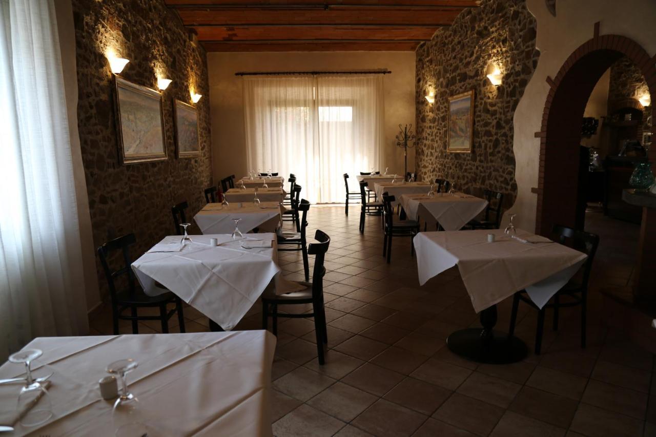 Albergo Ristorante Locanda Roma Donoratico Esterno foto