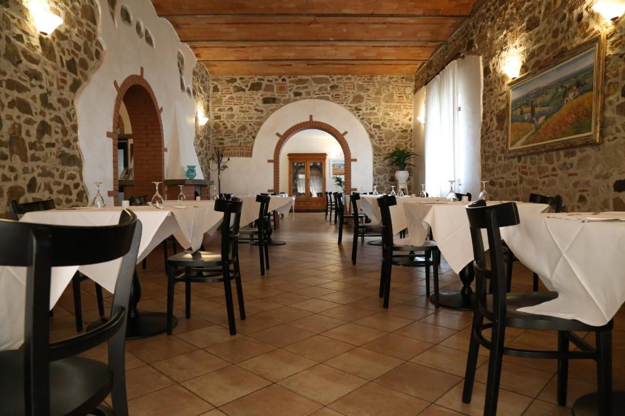 Albergo Ristorante Locanda Roma Donoratico Esterno foto